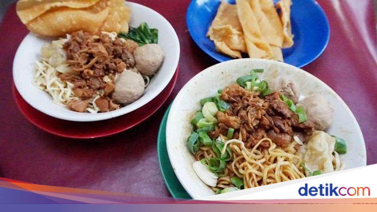 Mie Ayam Tirtom